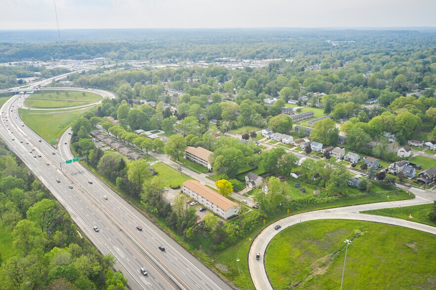 More Photos Of 888 Rosamond Ave, Akron Apartments For Sale
