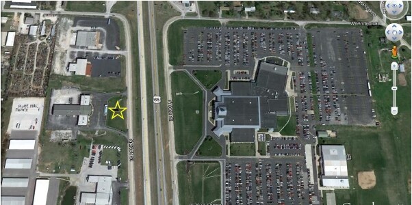 More Photos Of 6001 N 21st St, Ozark General Retail For Sale