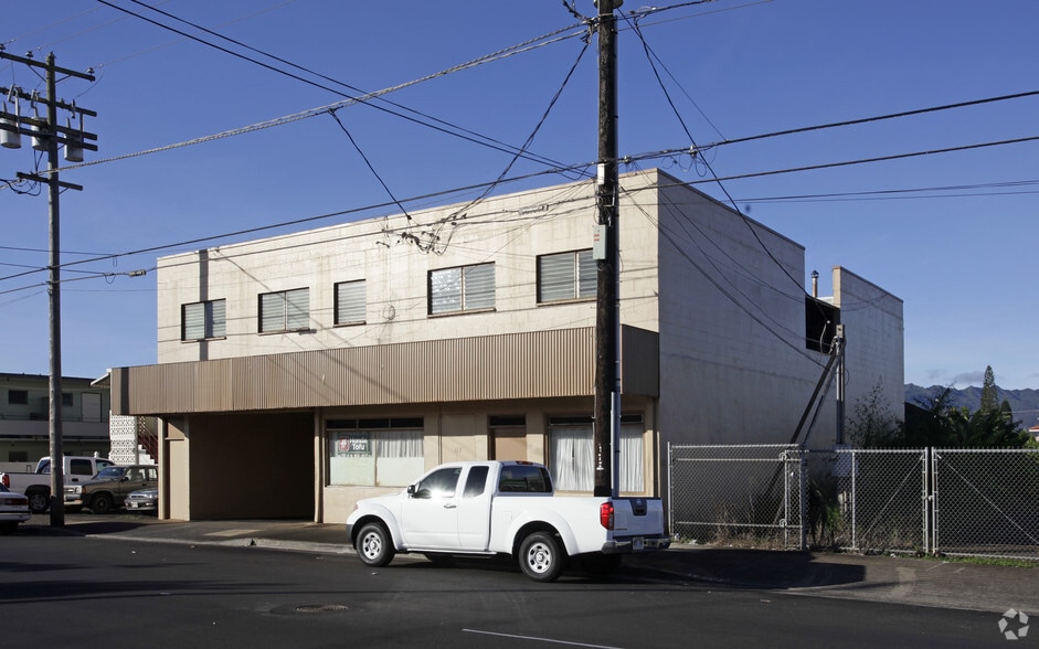Primary Photo Of 117 Mango St, Wahiawa Storefront Retail Residential For Sale