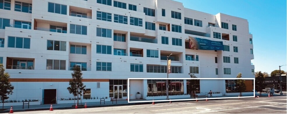 More Photos Of 8070 W Beverly Rd, Los Angeles Apartments For Lease