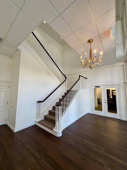 More Photos Of 101 SE 6th Ave, Delray Beach Office For Lease