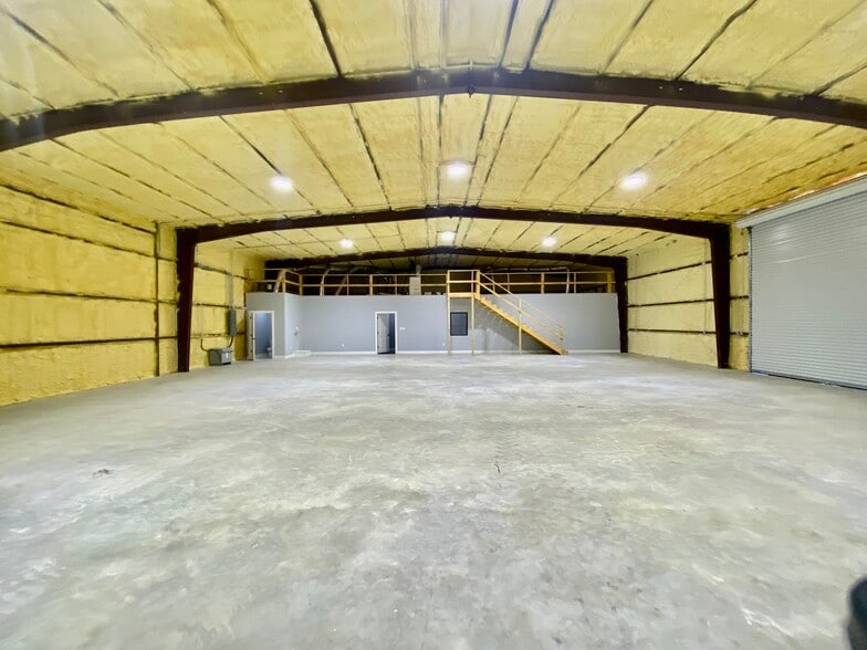 More Photos Of 2023 H O Mills hwy, Port Arthur Warehouse For Lease