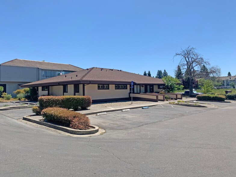 More Photos Of 1350 Medical Center Dr, Rohnert Park Medical For Sale