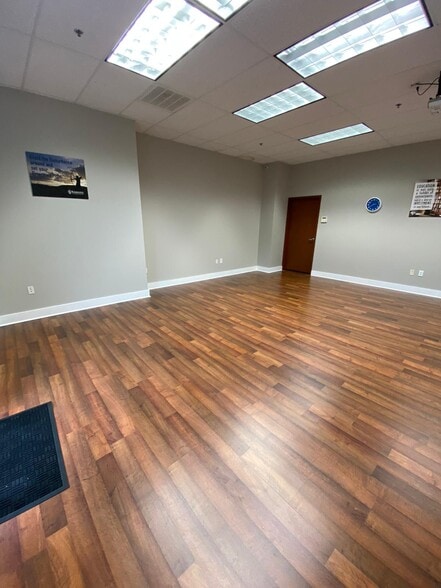 More Photos Of 10230 Berkeley Place Dr, Charlotte Storefront Retail Office For Sale
