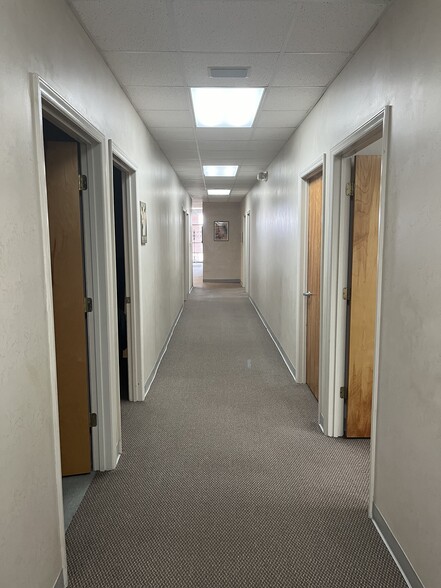 More Photos Of 13 Cloniger Dr, Thomasville Unknown For Lease