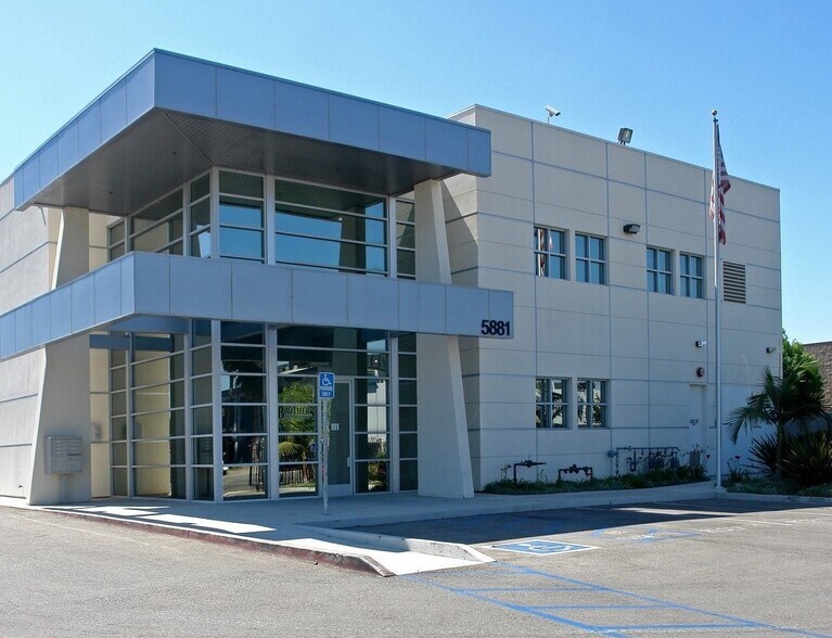 Primary Photo Of 5881 Obispo Ave, Long Beach Flex For Lease