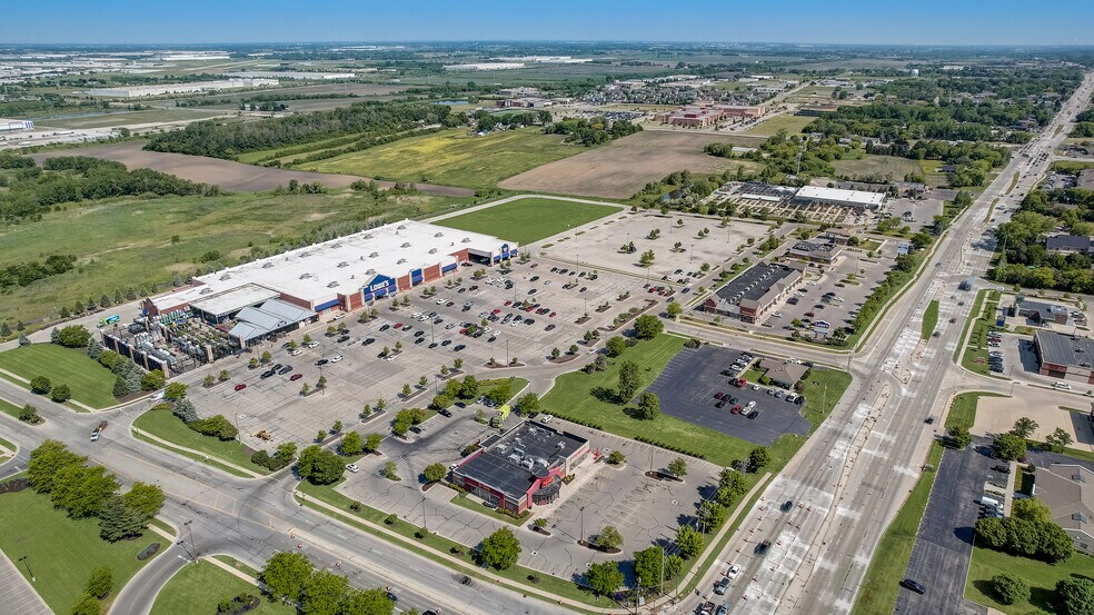 Primary Photo Of 6318 Green Bay, Kenosha Freestanding For Lease