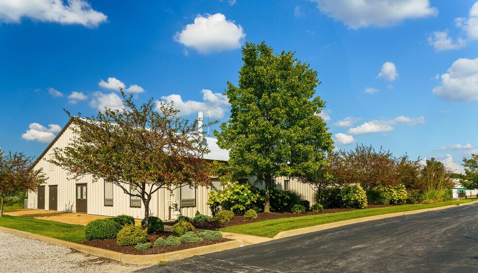 More Photos Of 345 Marshall Ave, Webster Groves Office For Lease