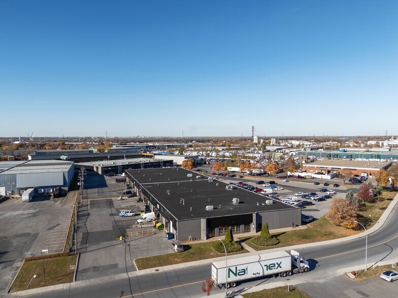 More Photos Of 620-650 St Giffard, Longueuil Warehouse For Lease