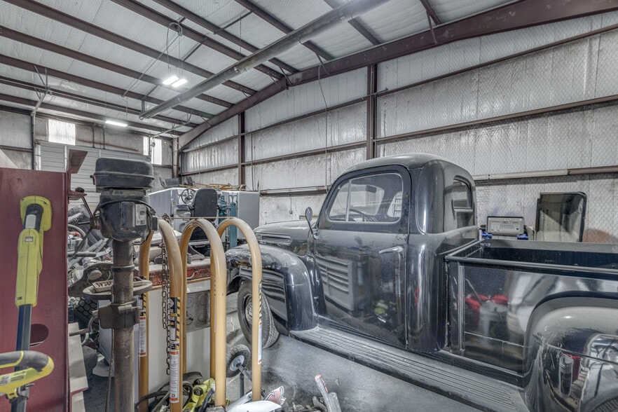 More Photos Of 161 Sterling Dr, West Monroe Warehouse For Sale