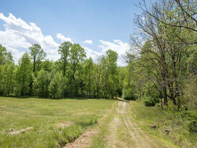 More Photos Of , Mills River Unknown For Sale