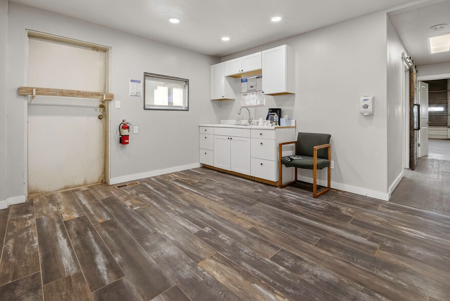 More Photos Of ,  Unknown For Sale