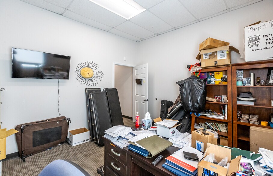 More Photos Of 3893 W State Road 47, Sheridan Light Manufacturing For Sale