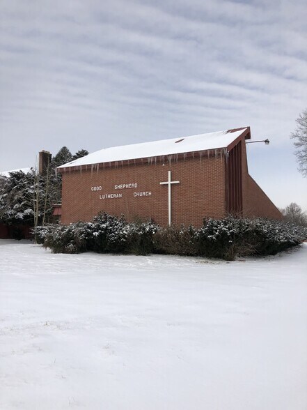 More Photos Of 9718 Dixie Hwy, Louisville Freestanding For Sale