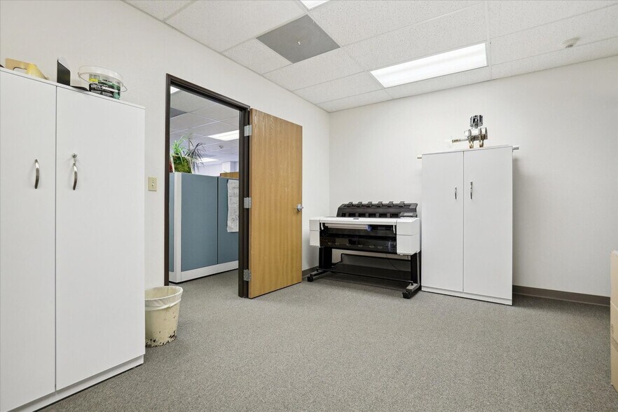 More Photos Of 628 W 5th St, Cortez Office For Sale