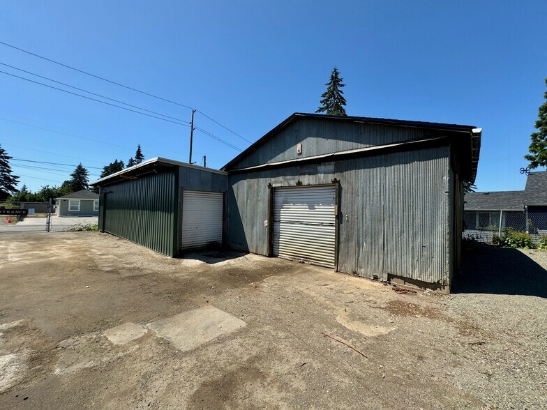 More Photos Of 405 S National Ave, Bremerton Service For Sale