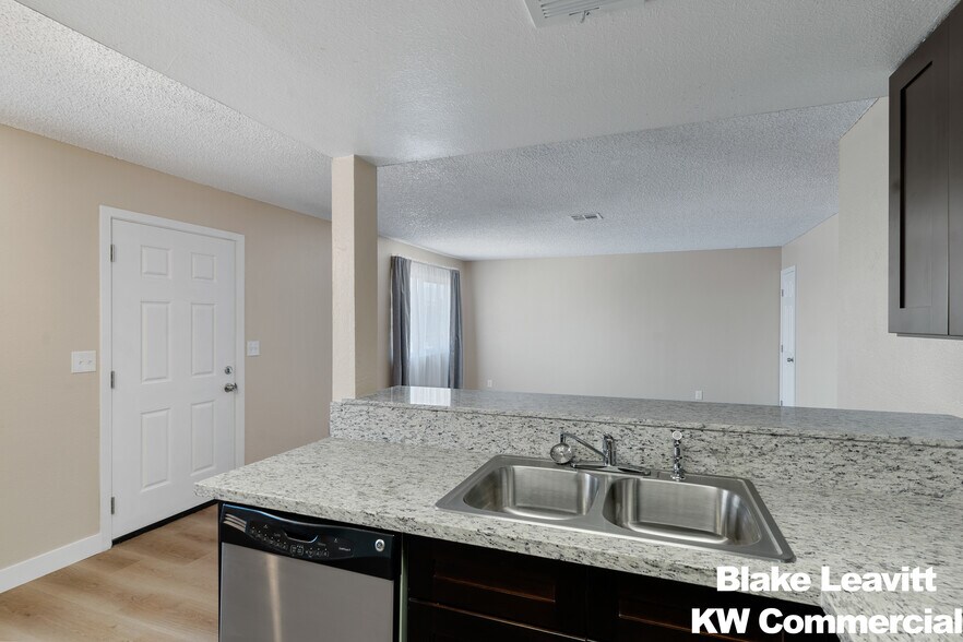 More Photos Of , Las Vegas Multifamily For Sale