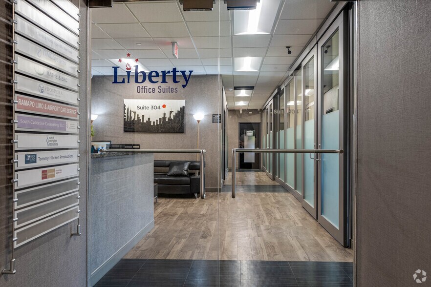 More Photos Of 181 New Rd, Parsippany Office For Lease