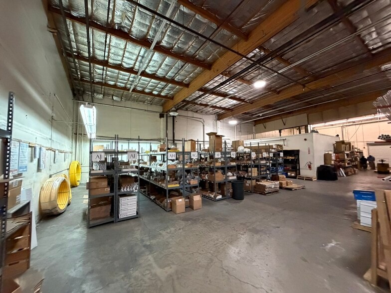 More Photos Of 4965-4969 Energy Way, Reno Light Distribution For Sale