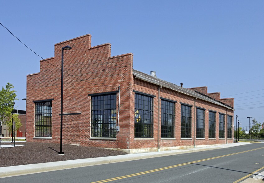 Primary Photo Of 1331 N Arthur Ashe Blvd, Richmond General Retail For Lease