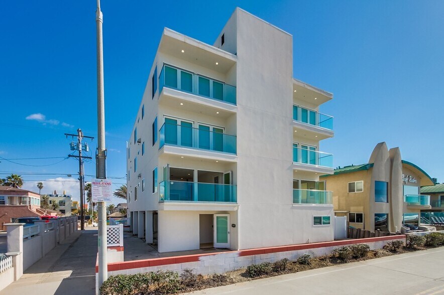 Primary Photo Of 3449 Ocean Front Walk, San Diego Apartments For Sale