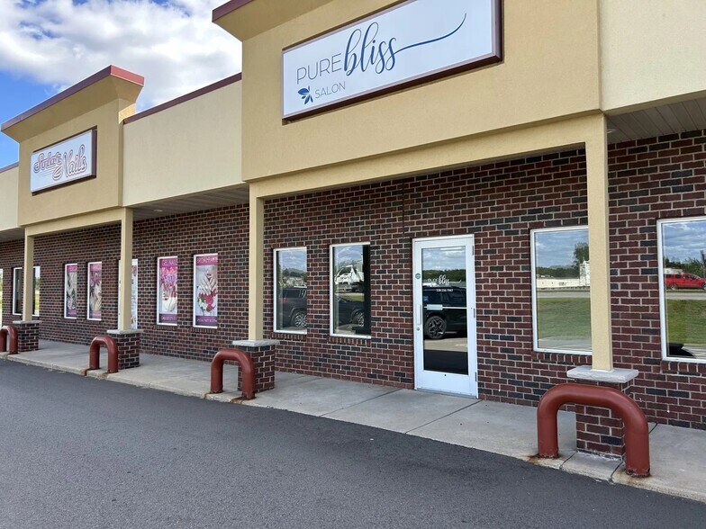 More Photos Of 710 E County Road 75, Saint Joseph Unknown For Lease