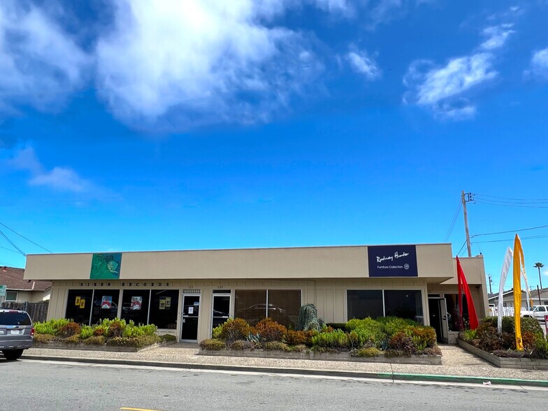 Primary Photo Of 527 Ramona Ave, Monterey Freestanding For Sale