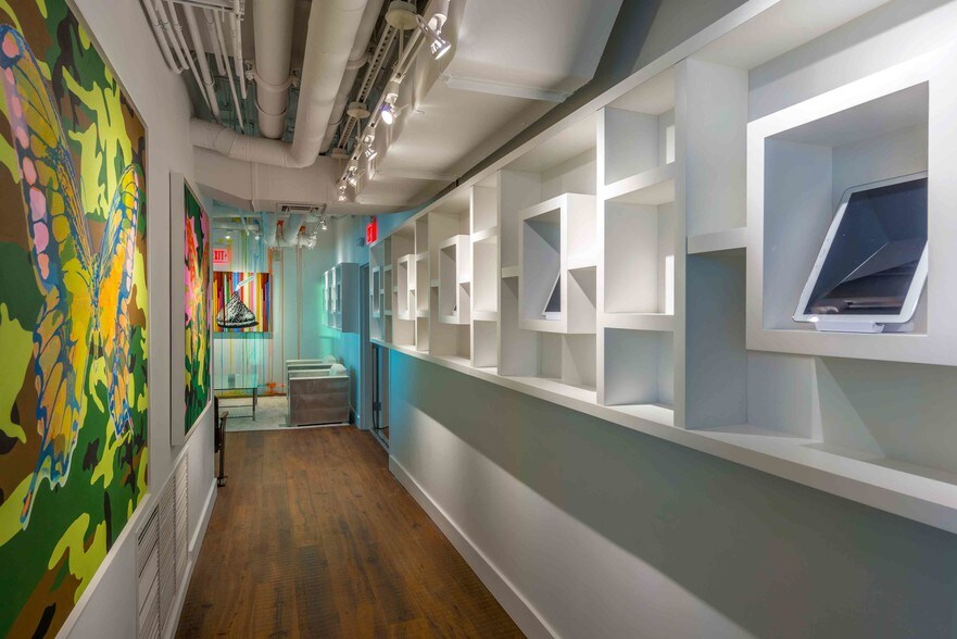 More Photos Of 900-990 Biscayne Blvd, Miami Apartments For Sale