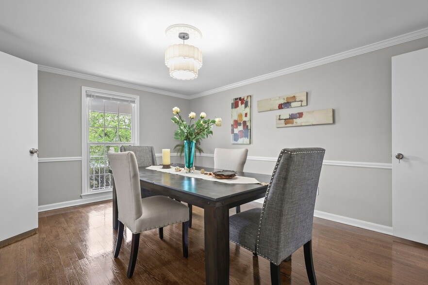 More Photos Of 9725 Lookout Pl, Gaithersburg Healthcare For Sale