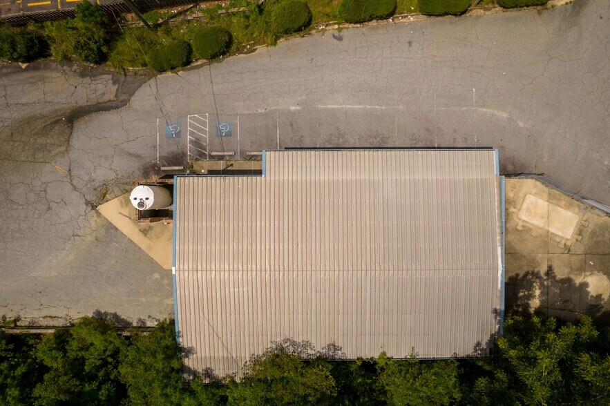 More Photos Of 5140 Mercer University Dr, Macon-Bibb Storefront Retail Office For Sale