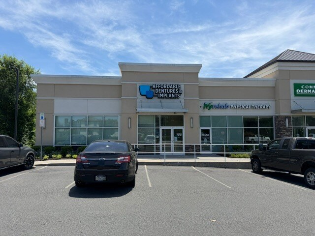 More Photos Of 818 Macdade Blvd, Folsom Freestanding For Lease