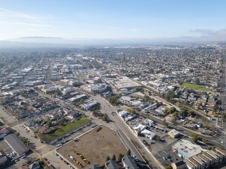 More Photos Of 2653 Old 1st St, Livermore Auto Repair For Sale