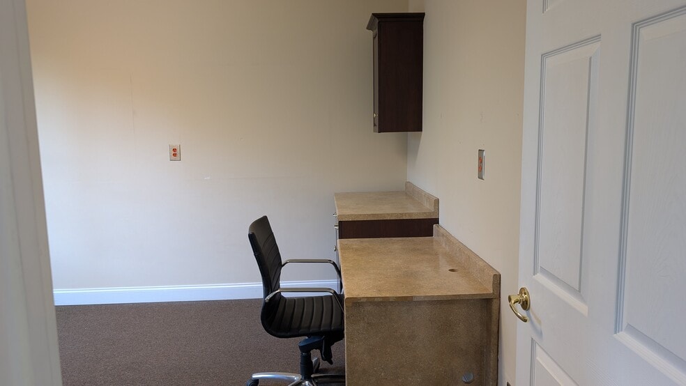 More Photos Of 6045 Southard Trce, Cumming Office For Lease