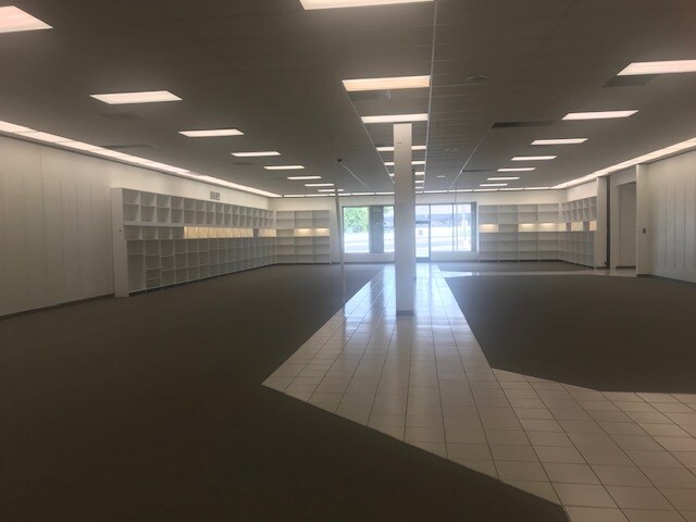 More Photos Of 1104 Highway 16 S, Graham Unknown For Lease