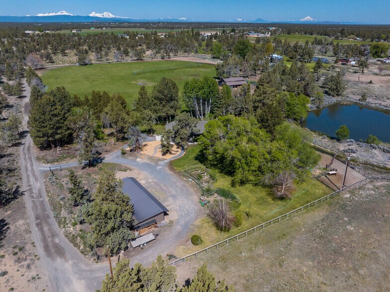 More Photos Of 61212 Obernolte Rd, Bend Specialty For Sale