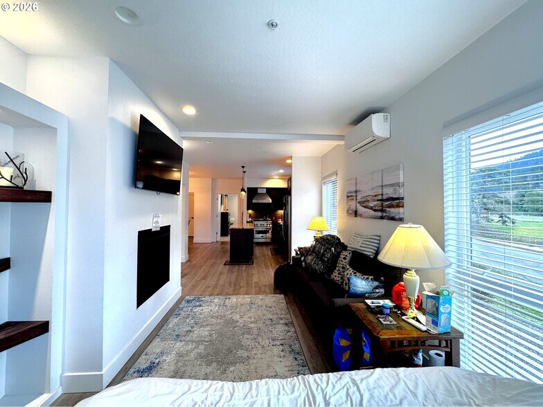 More Photos Of 94353 Leith Rd, Gold Beach Apartments For Sale