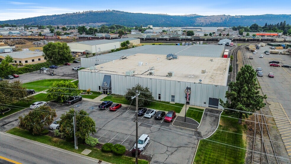 More Photos Of 6715 E Mission Ave, Spokane Warehouse For Lease