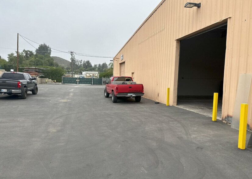 More Photos Of 19011 Mermack Rd, Lake Elsinore Manufacturing For Lease