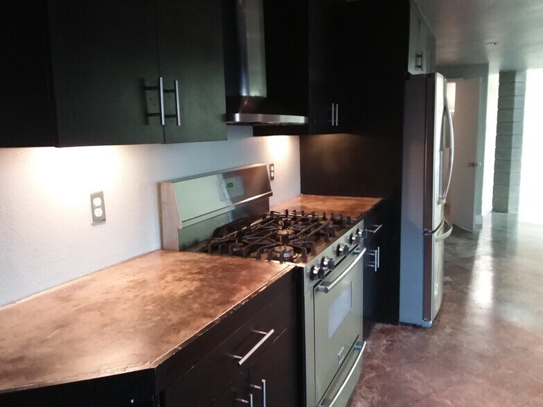 More Photos Of 2749 S Sepulveda Blvd, Los Angeles Multifamily For Sale