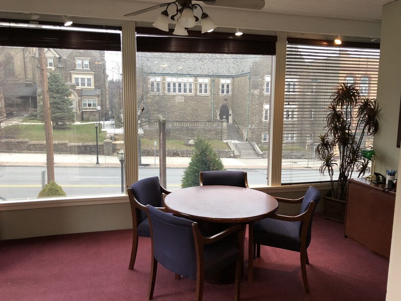 More Photos Of 214 Fayette St, Conshohocken Office Residential For Lease