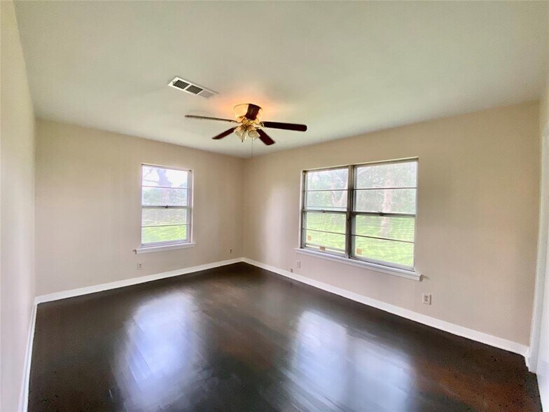 More Photos Of 6718 Sjolander Rd, Baytown Land For Sale