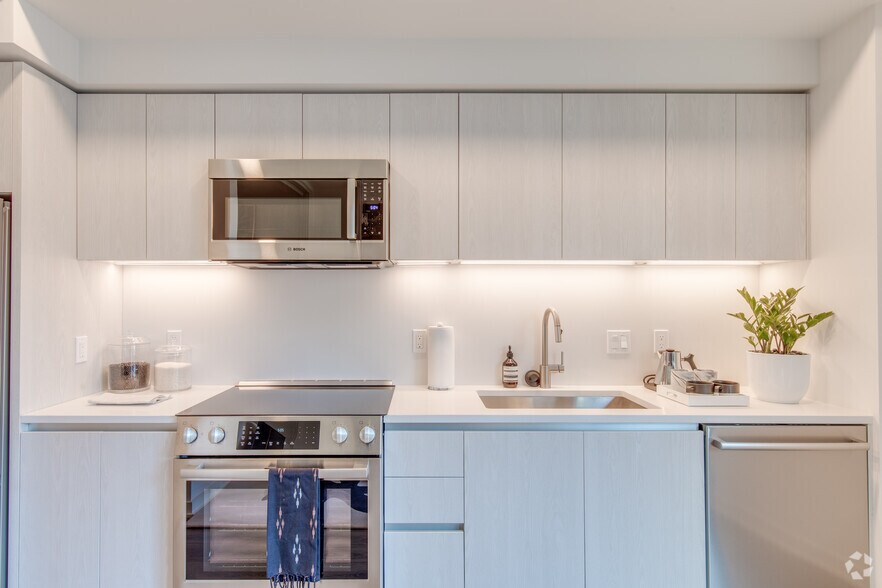 More Photos Of 300 Morse St NE, Washington Apartments For Lease
