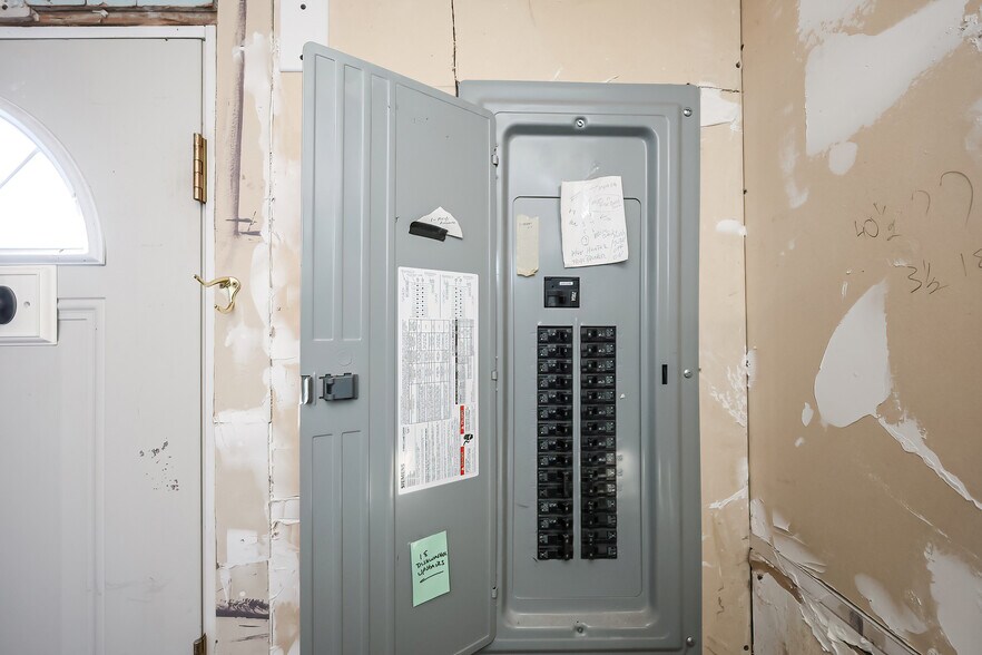 More Photos Of 338 Church St, Whitinsville Medical For Sale