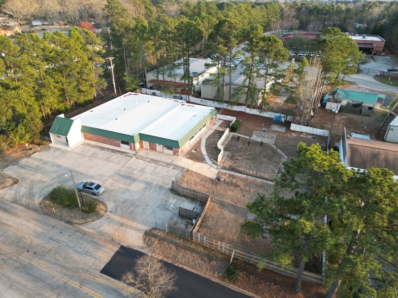 More Photos Of 101 N Royal Tower Rd, Irmo Daycare Center For Lease