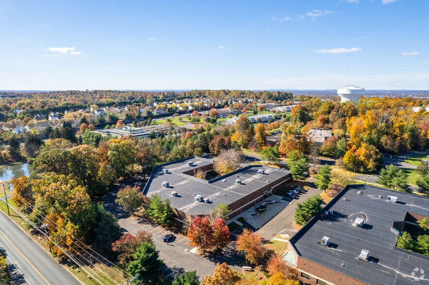 More Photos Of 500 Horizon Dr, Chalfont Research And Development For Lease