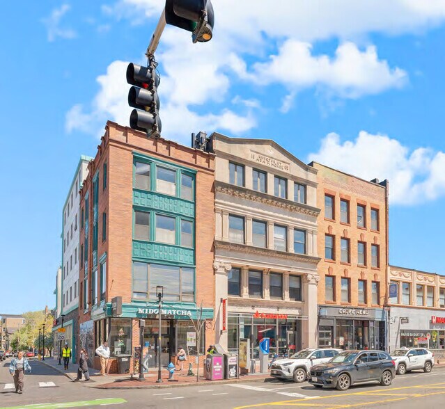 Primary Photo Of 579-605 Massachusetts Ave, Cambridge Office For Lease
