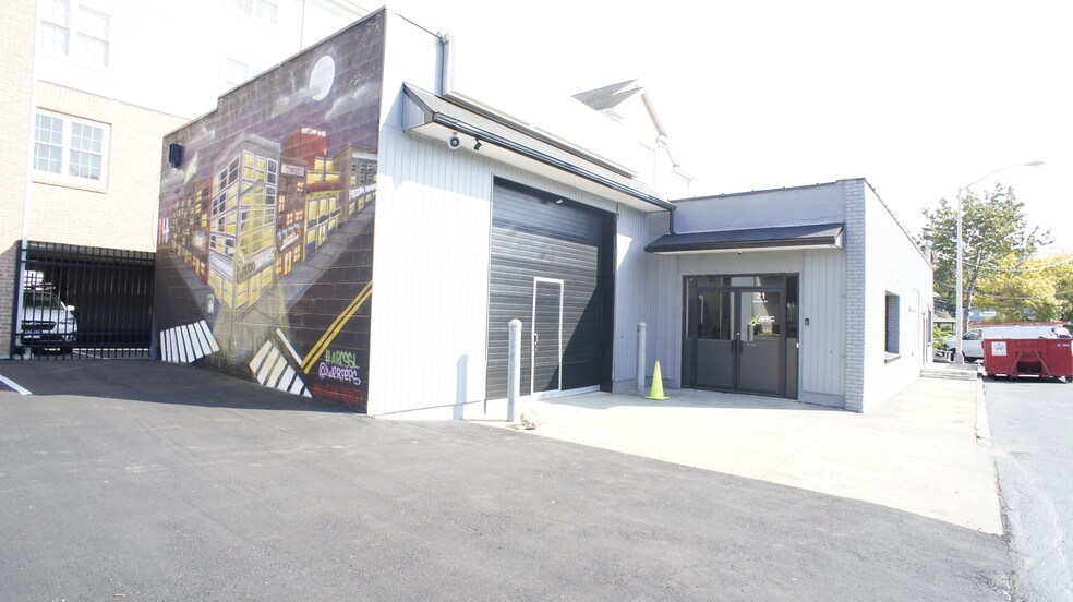 More Photos Of 21 Isaac St, Norwalk Office For Lease