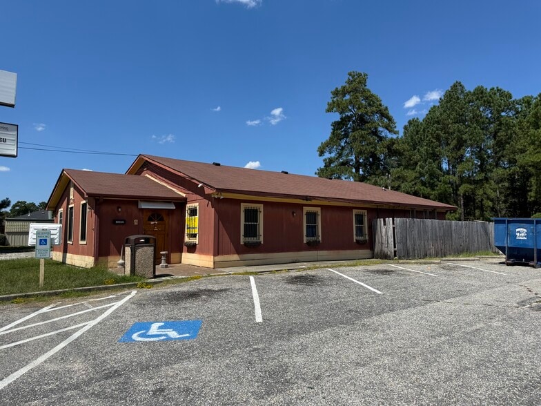 More Photos Of 3500 Murchison Rd, Fayetteville Restaurant For Sale
