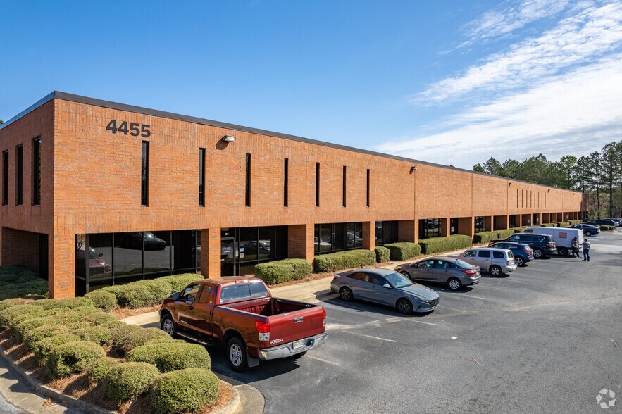 Primary Photo Of 4455 Commerce Dr, Buford Distribution For Lease