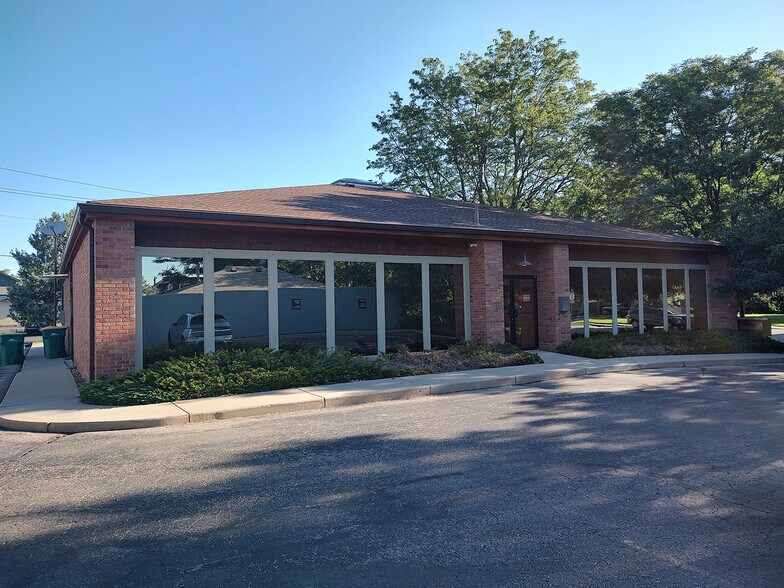 More Photos Of 1073 N Lincoln Ave, Loveland Office For Sale